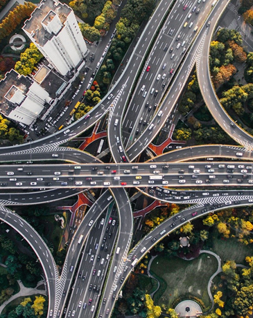A birdseye view of a motorway intersection